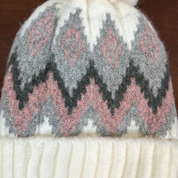 Hat Attack Fair Isle Ivory Pom Pom Beanie Hat - Picture 3 of 5